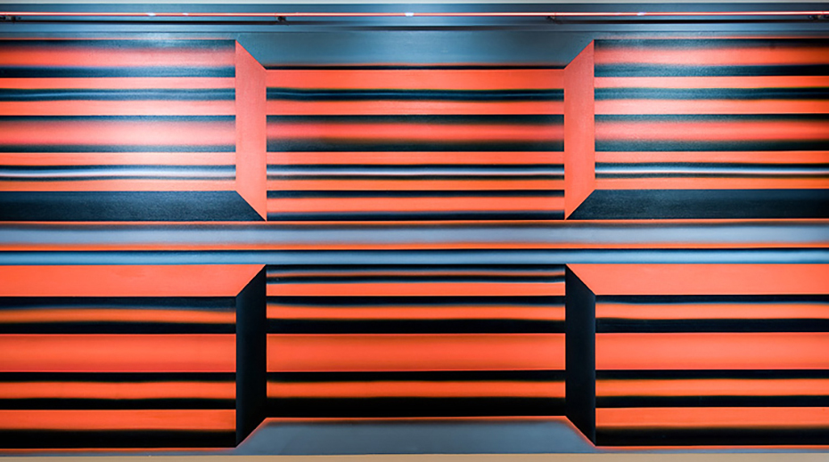 Joan Balzar, Electra II (1967/2009). Acrylic paint on canvas with neon tubing, 152 x 323 cm. Gift of the Artist. Collection of the West Vancouver Art Museum (2009.002.1).